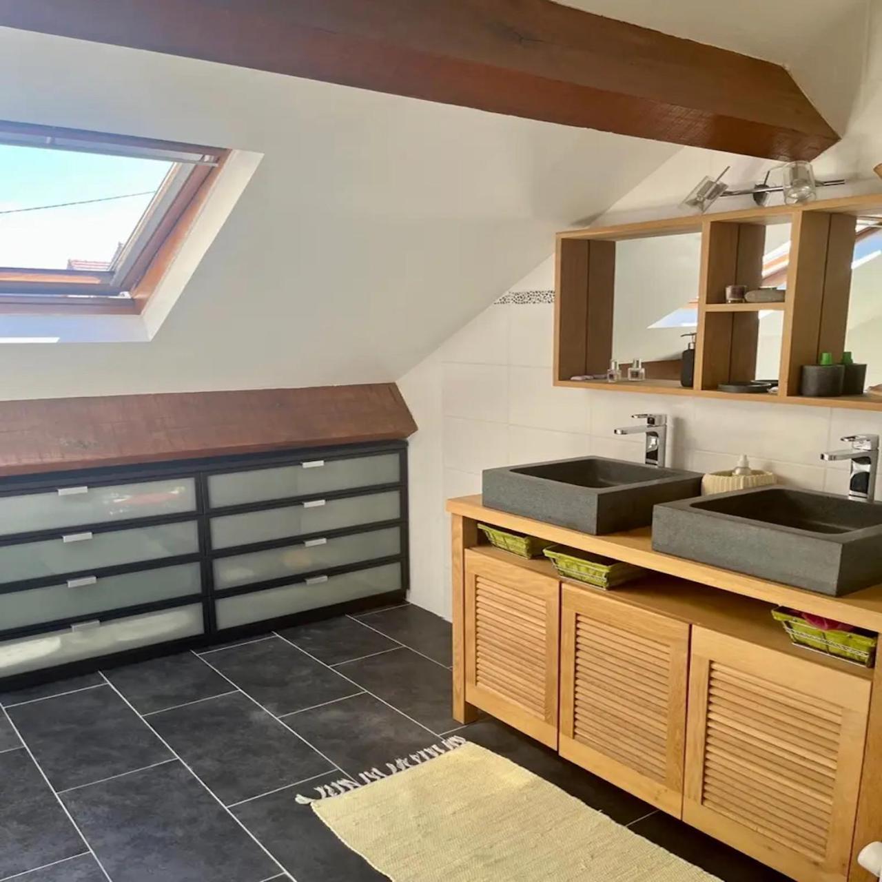 Maison Bezons: Confort & Jardin * Bezons